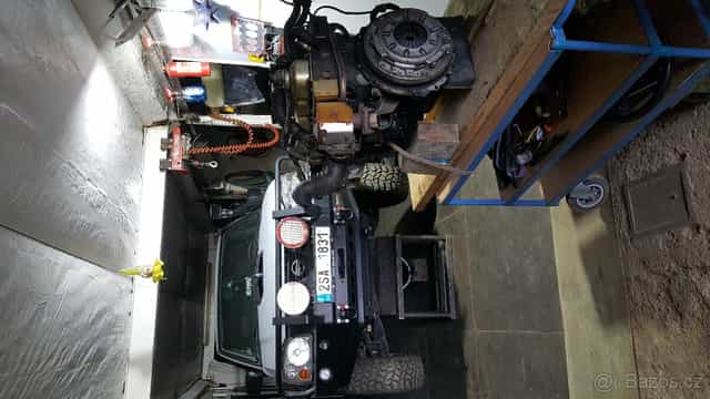 Nissan Navara D22  98kw