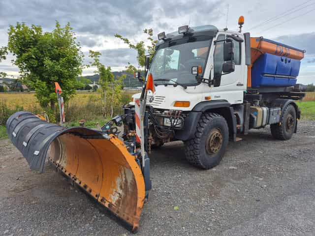 Mercedes Unimog U500,4x4