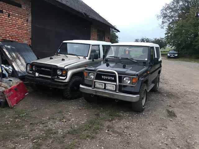 Toyota 4x4 land cruiser landcruiser runner 4 runner hilux