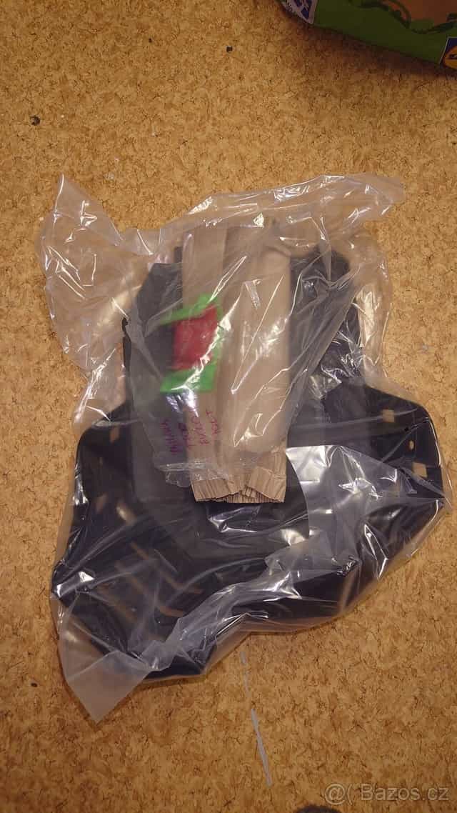 Kryt motoru Outback motorek Tenere 700