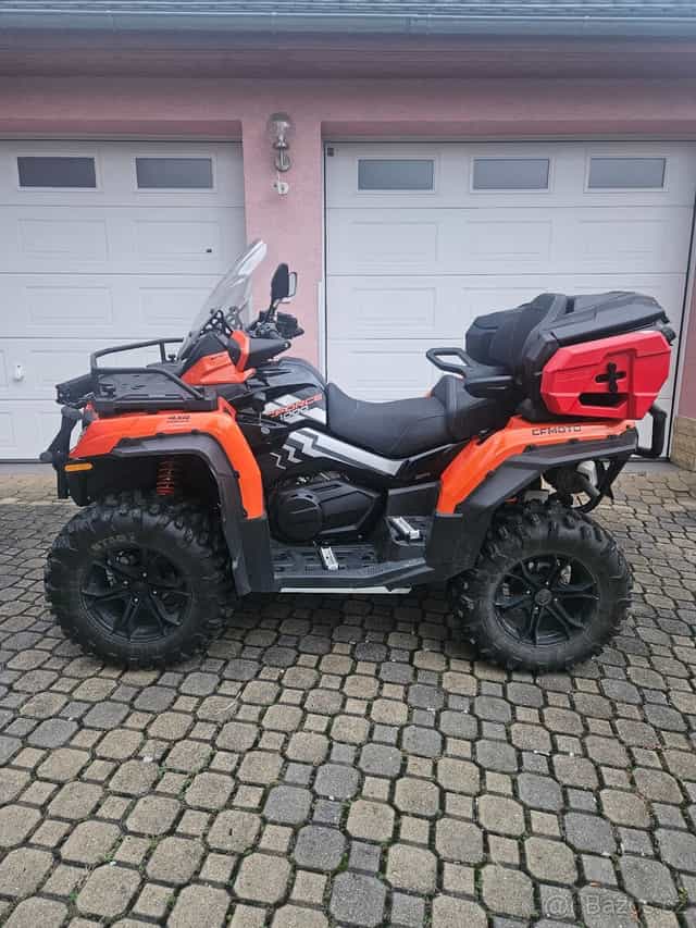 Cf moto gladiator 1000