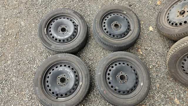 136. sada letní kola 205/55 r16 5x108 Ford