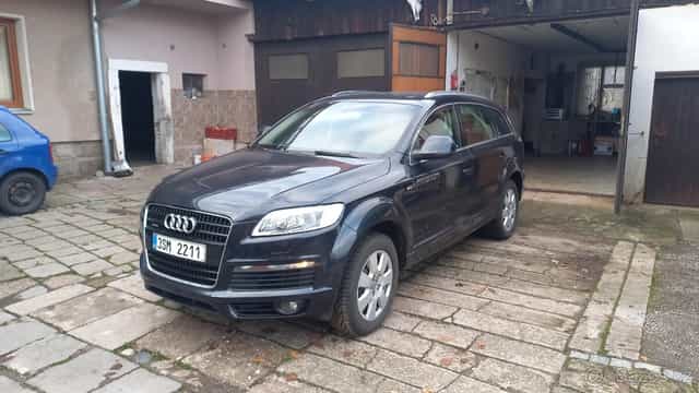 Audi Q7 S-line, 2008 176kW - vymenim