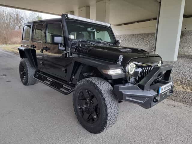 Jeep Wrangler, 3,6L V6 MAUÁL CUSTOM BLACK