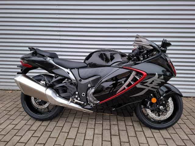 Suzuki Hayabusa (ČERNÁ)