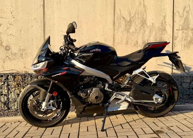 Aprilia Tuono 660 Factory 1. majitel TOP stav
