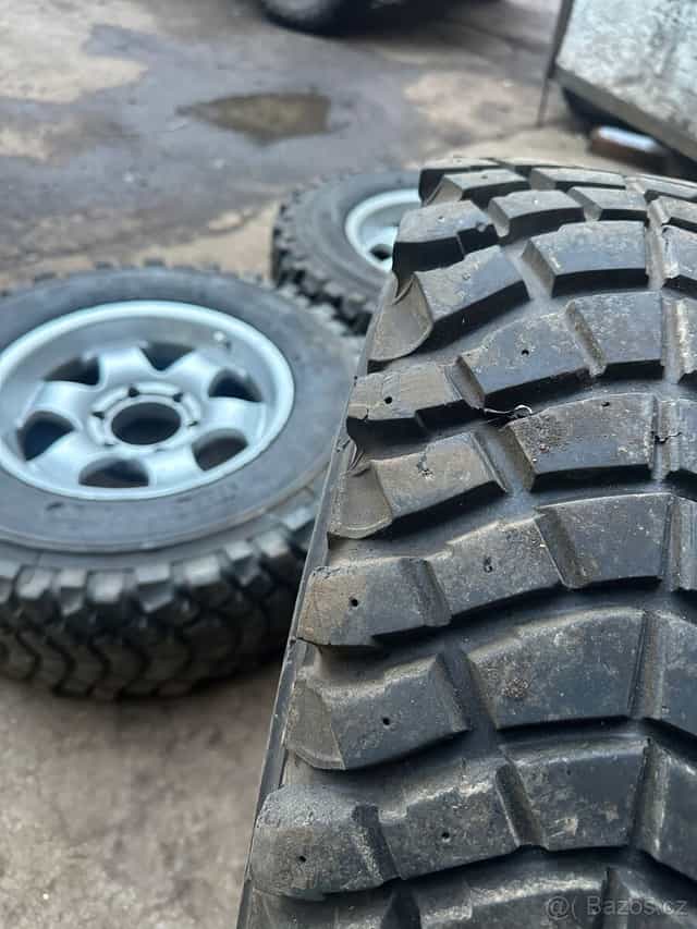 Offroad pneu 265/70 R16