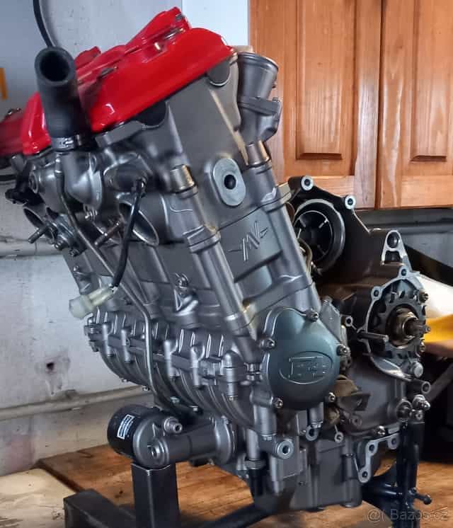 Motor MV AGUSTA F4 1000 2012