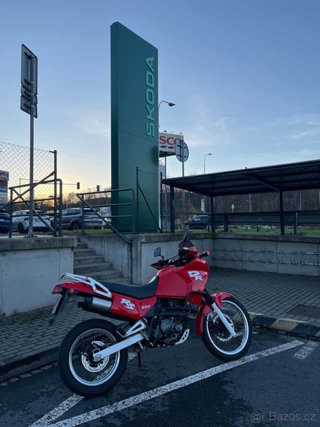 KOUPÍM motor Suzuki DR 650 RSE