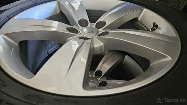 Zimní r19” Land Rover 5x108 8,5jx19 et45