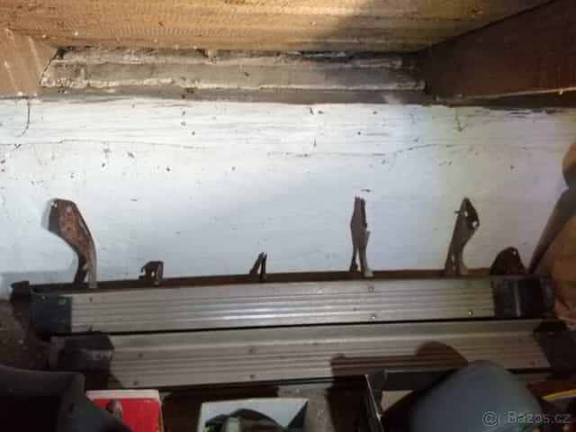 Nášlapy Toyota Land Cruiser J9