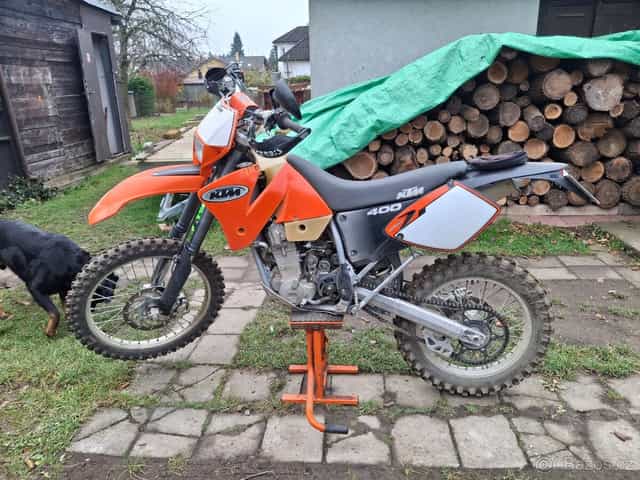 KTM 400