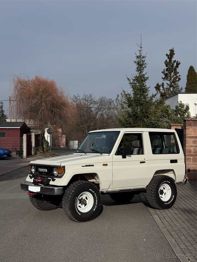 Toyota Land Cruiser LJ70