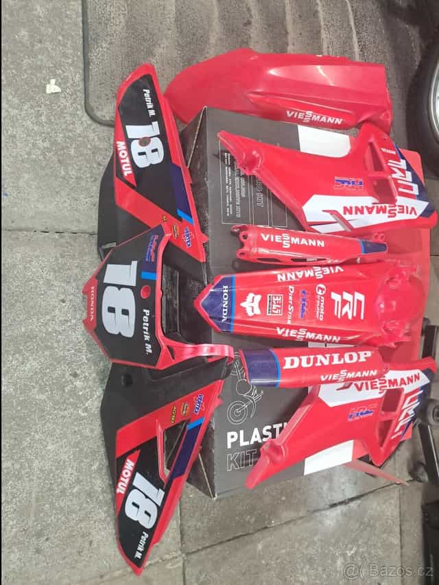 Plasty Honda CRF