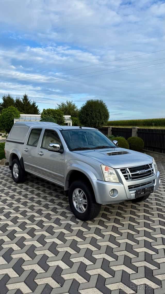ISUZU D-MAX Double Cab 2.5D 4x4 100kw