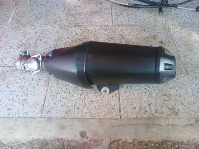 Originál výfuk Yamaha FZ1