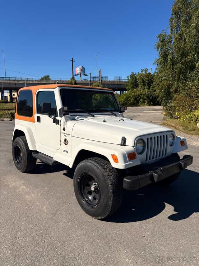 Jeep Wrangler 4.0 L6 manual