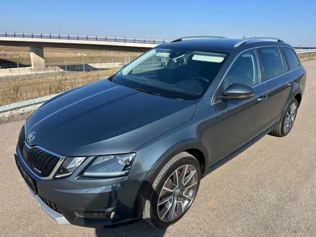 ◼️ŠKODA OCTAVIA 3 COMBI 2.0TDI 135KW DSG 4X4 SCOUT WEBASTO◼️