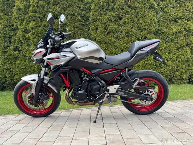 Kawasaki Z650 KTRC 35kW MY24