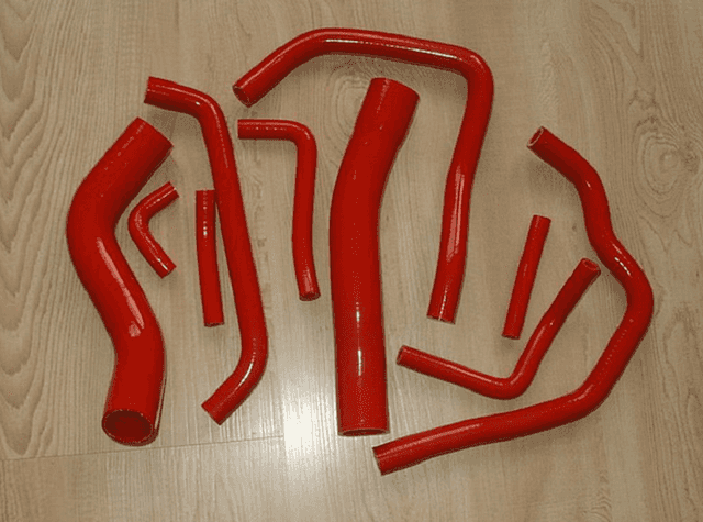 Sada silikonových hadic Toyota Land Cruiser HDJ80 4.2