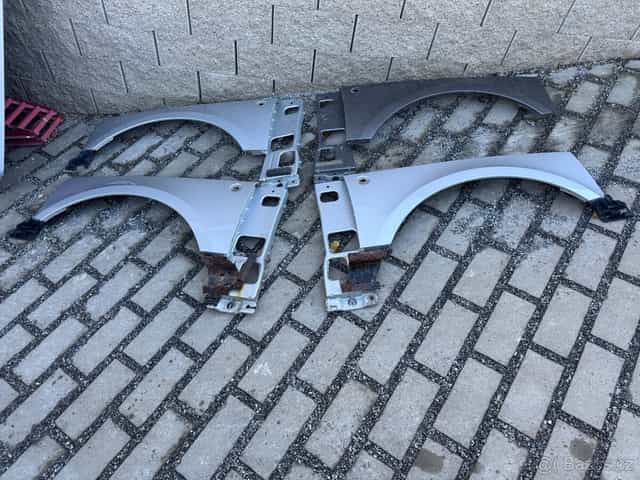 Range Rover L322 blatníky