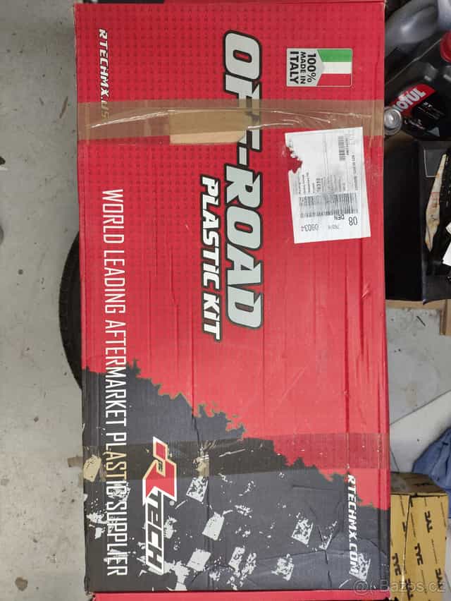 Prodám černé plasty Rtech Husqvarna 2013-2016