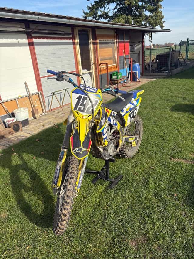 Suzuki RM-Z 450 2015