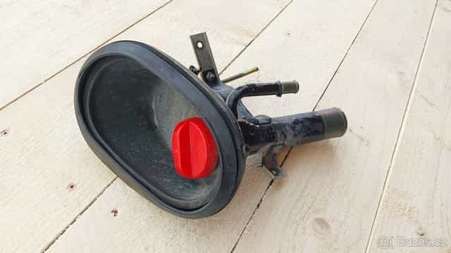 Nissan Patrol Y61 -  Hrdlo nádže Wagoon