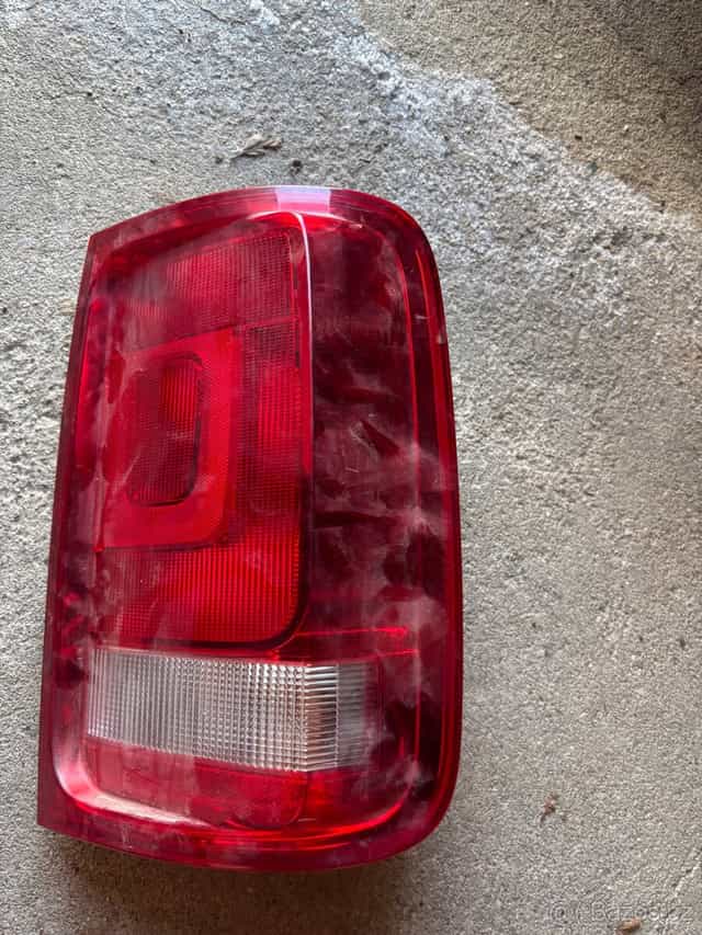 Zadní světlo VW Amarok