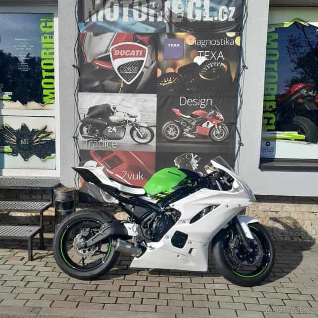 Kawasaki Ninja 650  Okruhový speciál (ADM spec)