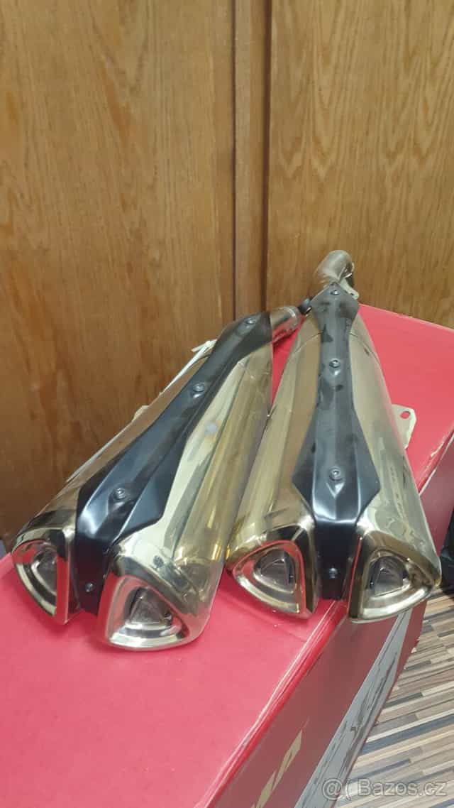 Kawasaki Z1000  výfuky NOVÉ set 2012-2015 KA