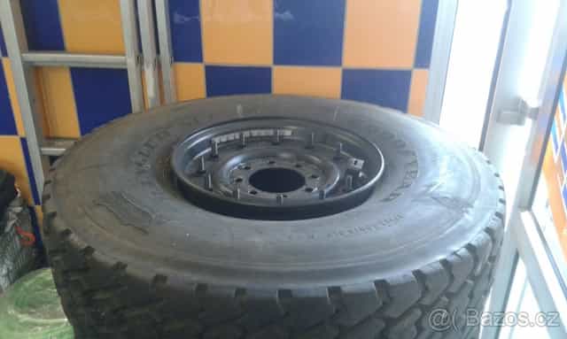 HUMMER H-1 ORIG.. 2 kusy