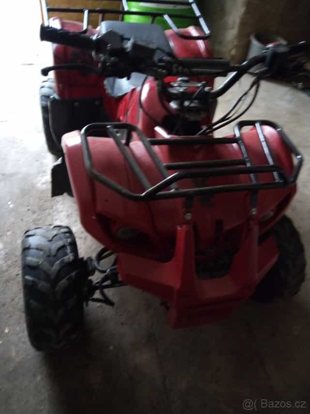 Dětská čtyřkolka  110