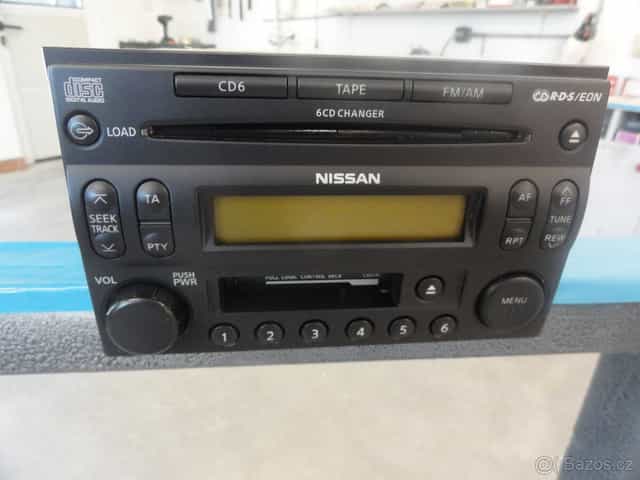 Rádio orig. Nissan Patrol GU4