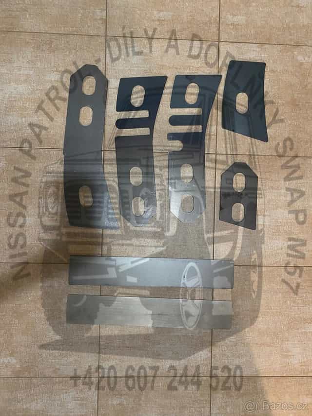 NISSAN NAVARA D40 - SADA NA ZESÍLENÍ A OPRAVU RÁMU