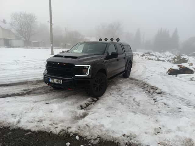 Ford F150 V8 5.0 10q