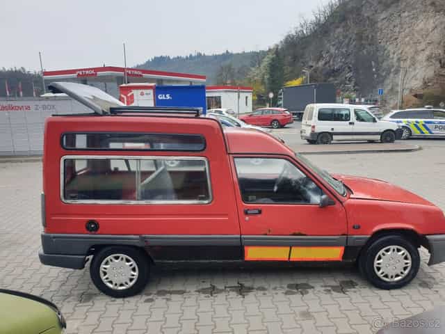 Renault Rapid pickup