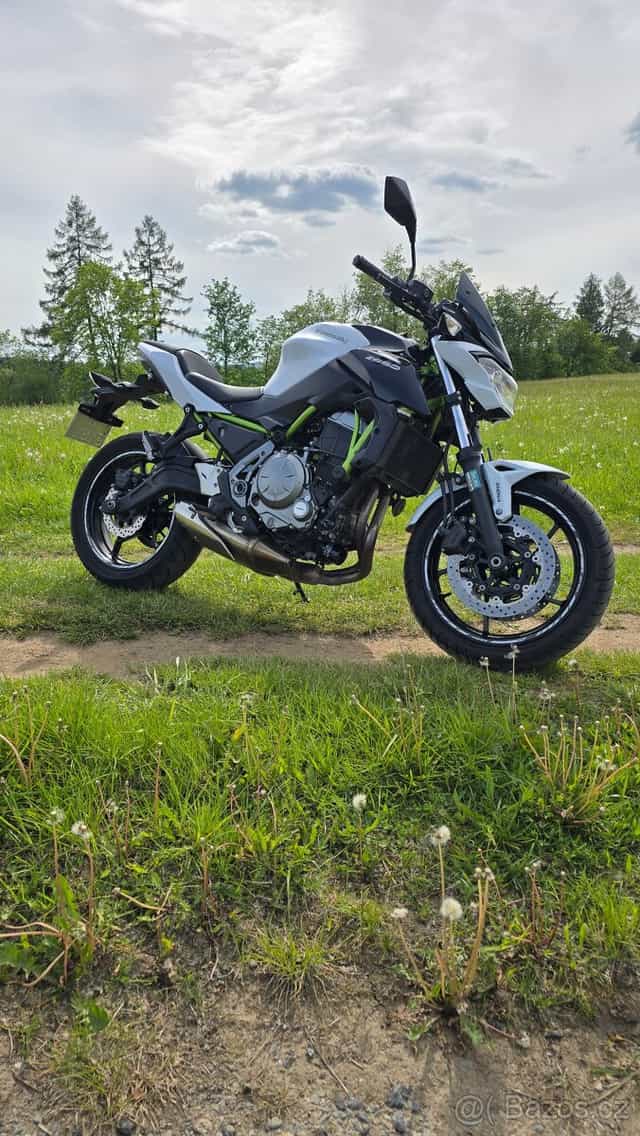 Kawasaki Z650 - 50kW - možno snížit na 35kW (A2)