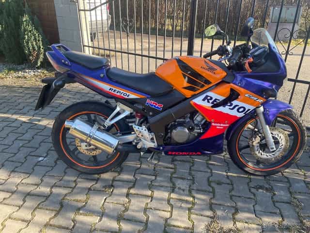 Honda cbr 125r