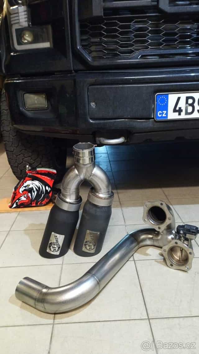 Ford F150 5.0 V8 duální Cat-Back nerezový výfukový systém