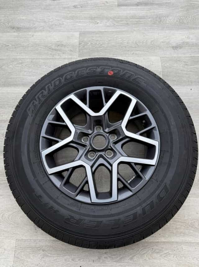 R18 NEPOUŽITÁ KOLA JEEP WRANGLER/GLADIATOR DOT2024