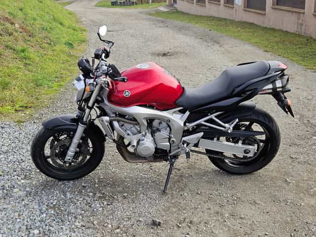 Yamaha FZ6 – po servisu, STK do 2029, nové pneu, laděné MIVV