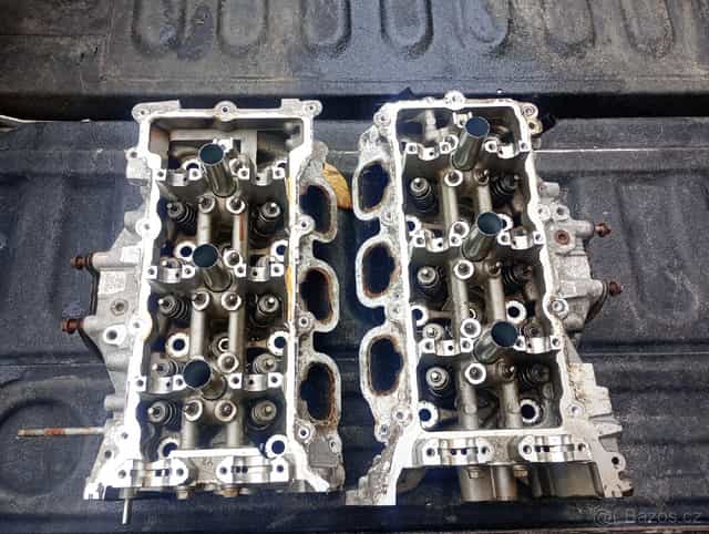 Hlavy motoru 3.6