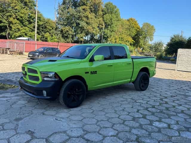 Dodge RAM 1500 limited sport
