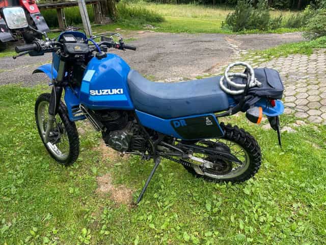 Suzuki dr600