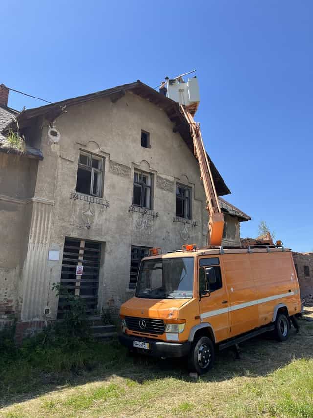 Plošina s regály mercedes Vario