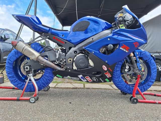 Suzuki GSX-R 1000 K6 - okruhovka