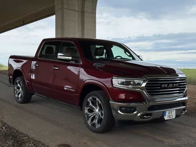 Dodge Ram 1500 5.7 Longhorn 2019 SLEVA