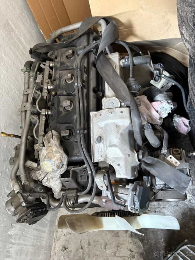 Motor 2.5 Cabstar Navara euro 5