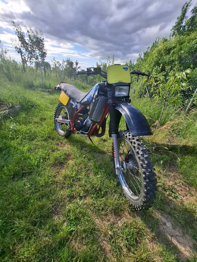 Yamaha dt 80 parmakit100cc bez tp